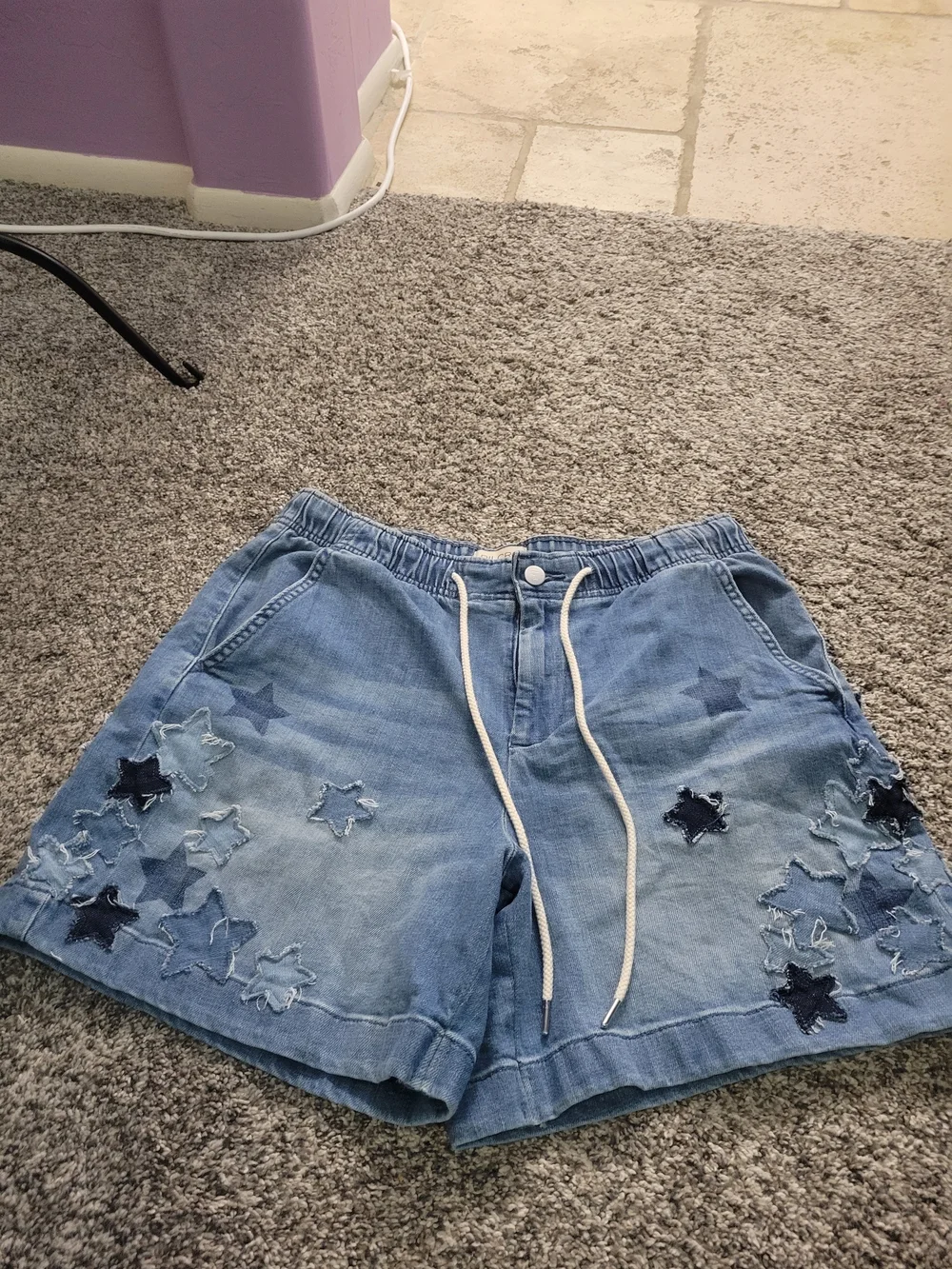 Pilcro S Light Blue Star Appliqué Denim Shorts - Picture 9 of 12